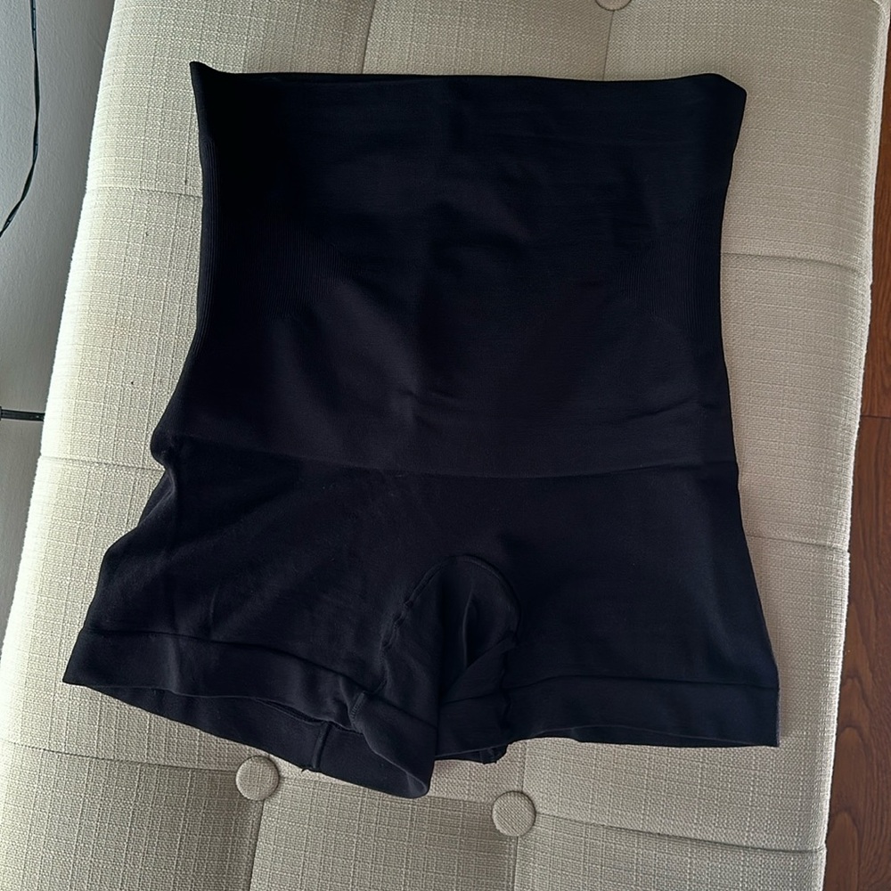 Shapermint Essentials All Day Every Day High-Waisted Shaper Boyshort